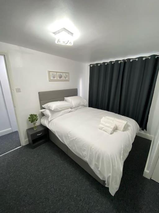 2 Bedroom Flat In London Exterior photo
